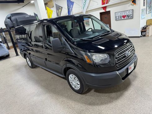 Used 2017 Ford Transit 150 XL image 13