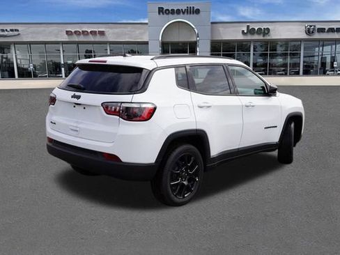 New 2025 Jeep Compass Latitude w/ Sun & Sound Group image 3