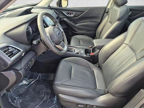 Used 2024 Subaru Forester Touring AWD/4WD image 17