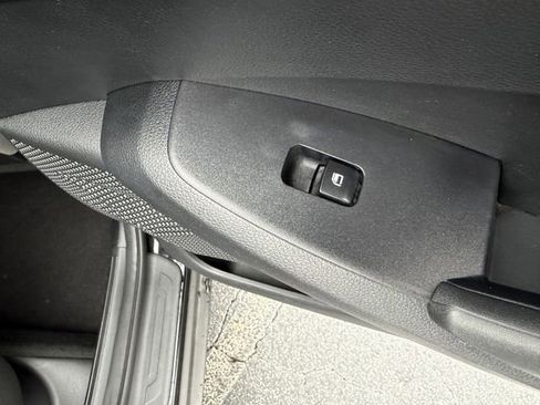 Certified 2023 Kia Seltos LX image 27