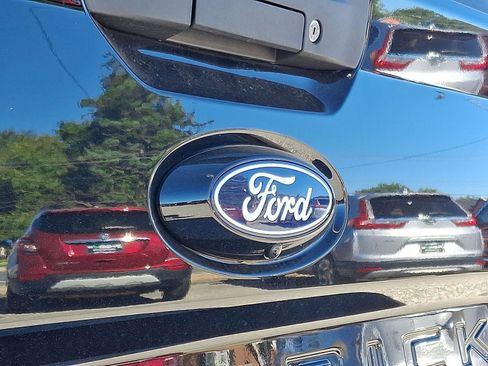 New 2025 Ford Maverick XL w/ Equipment Group 102A image 17