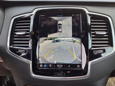 Certified 2025 Volvo XC90 B5 Plus image 14