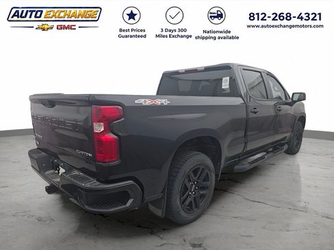 Used 2022 Chevrolet Silverado 1500 Custom AWD/4WD image 2