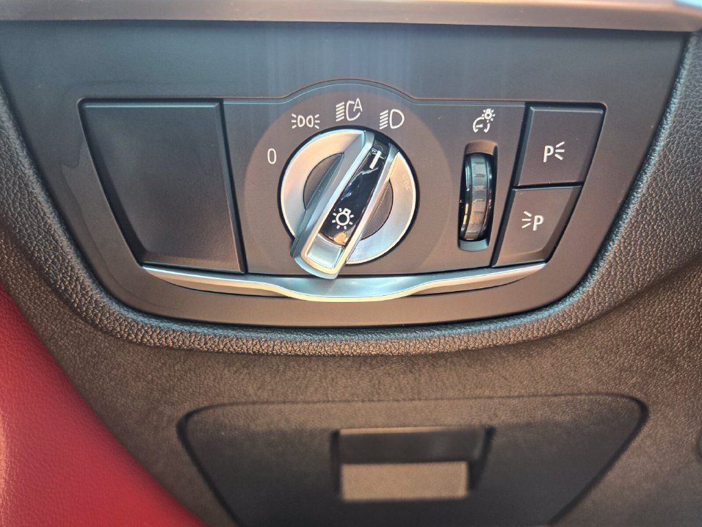 Used 2023 BMW X3 xDrive30i w/ Convenience Package AWD/4WD image 12