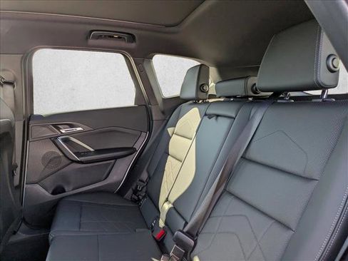 Used 2025 BMW X1 xDrive28i image 14