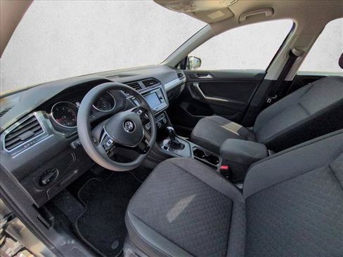 Used 2019 Volkswagen Tiguan S w/ Driver Assistance Package FWD image 10