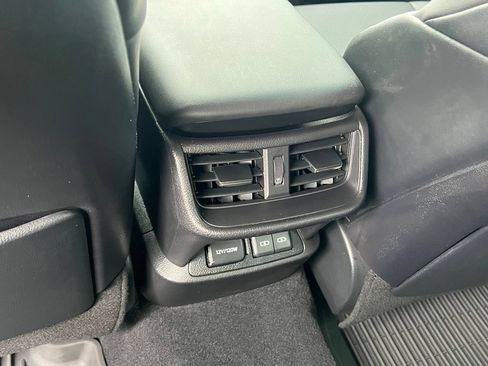 Used 2024 Lexus ES 300h w/ Premium Package FWD image 18