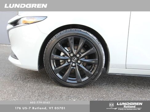 Used 2024 MAZDA MAZDA3 s image 38