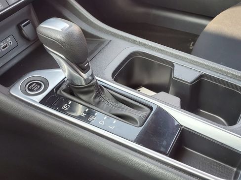 Used 2024 Nissan Sentra SV w/ All-Weather Package FWD image 30