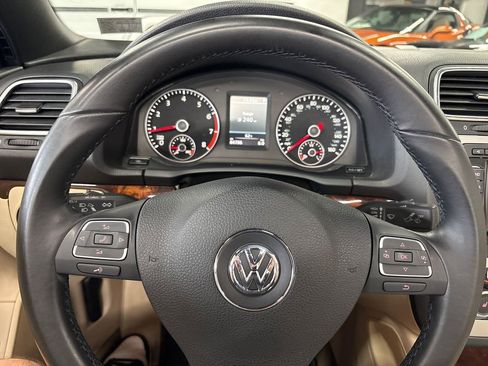 Used 2012 Volkswagen Eos Executive image 39