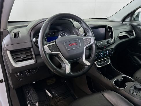 Used 2023 GMC Terrain SLT image 9