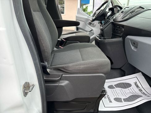 Used 2019 Ford Transit 250 130 Low Roof w/ Exterior Upgrade Package RWD image 23