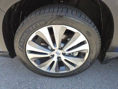 Used 2021 Subaru Ascent Limited w/ Technology Package AWD/4WD image 22