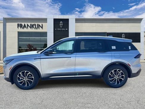 New 2026 Lincoln Nautilus Premier w/ Equipment Group 102A AWD/4WD image 4