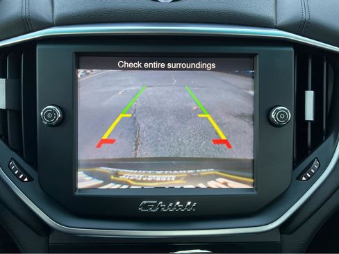 Used 2014 Maserati Ghibli S Q4 AWD/4WD image 32