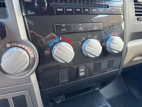 Used 2012 Toyota Tundra Grade 5.7L V8 image 29