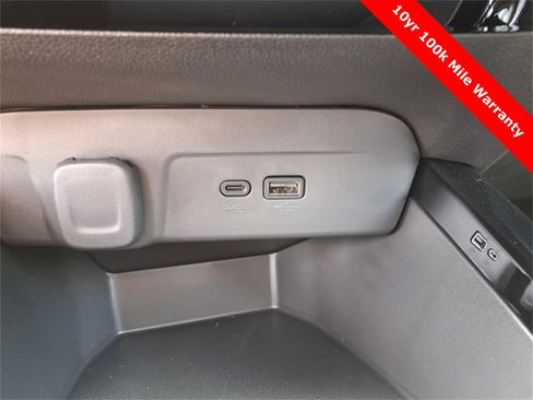 New 2025 Chevrolet Trax LT w/ Driver Confidence Package image 20