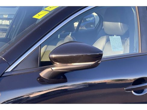 Certified 2022 MAZDA MAZDA3 s image 49