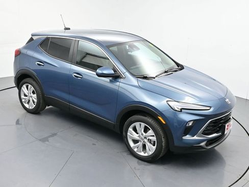 Used 2025 Buick Encore GX Preferred w/ Comfort Package AWD/4WD image 26