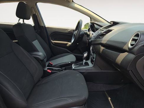 Used 2019 Ford Fiesta SE image 15