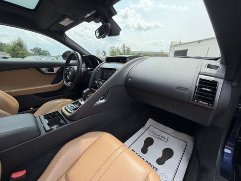 Used 2016 Jaguar F-TYPE S AWD/4WD image 31