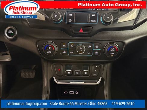 Used 2019 GMC Terrain SLT AWD/4WD image 20
