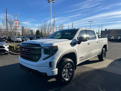 Used 2025 GMC Sierra 1500 AT4 image 7