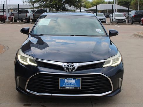 Used 2016 Toyota Avalon Touring FWD image 9