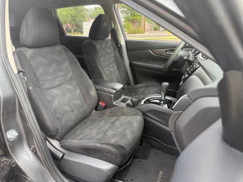 Used 2014 Nissan Rogue S image 14