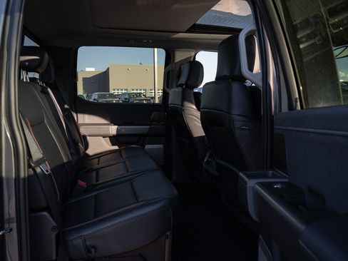 New 2026 Ford F350 Lariat w/ Lariat Ultimate Package image 39