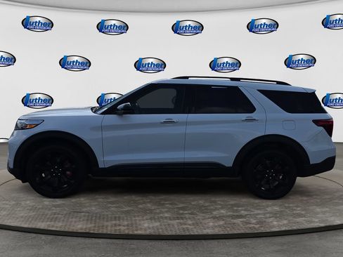 Used 2024 Ford Explorer ST w/ Equipment Group 401A AWD/4WD image 2