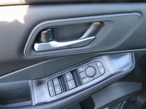 New 2026 Nissan Rogue SV w/ Cold Weather Package FWD image 11