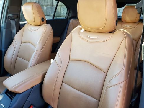 Used 2020 Cadillac XT4 Sport image 39