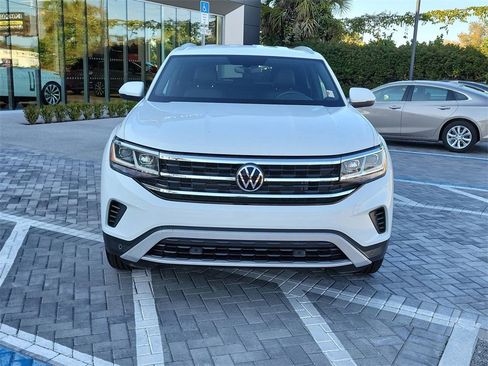 Used 2022 Volkswagen Atlas Cross Sport SE image 8