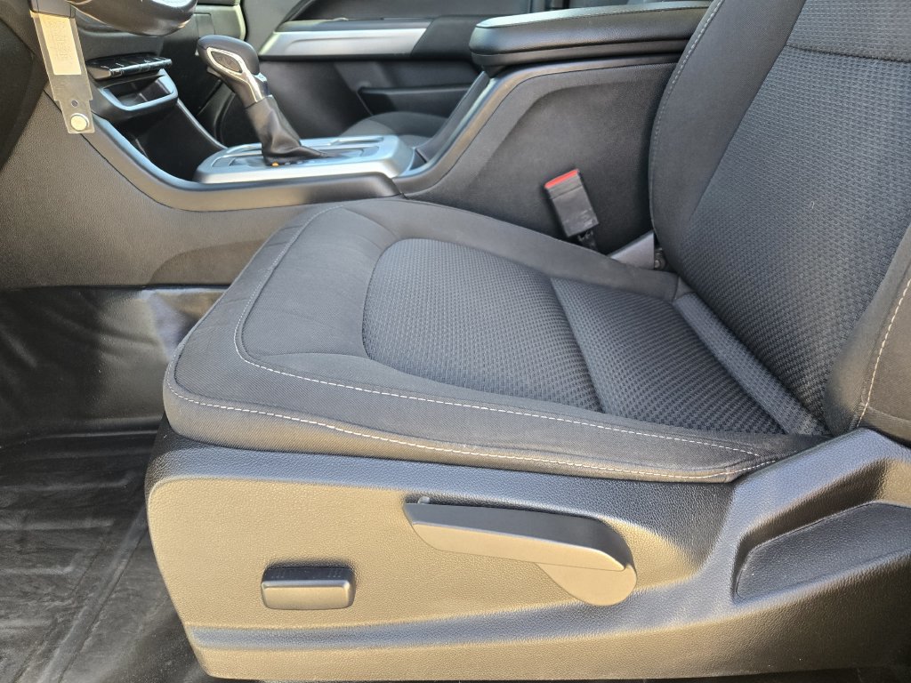 Used 2022 Chevrolet Colorado LT w/ Fleet Safety Package RWD image 24