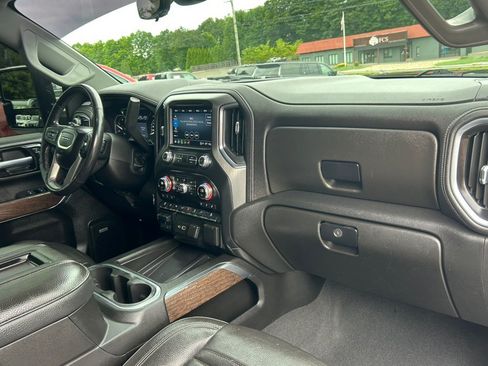 Used 2022 GMC Sierra 2500 Denali w/ Denali Ultimate Package AWD/4WD image 25
