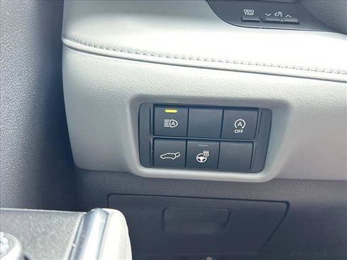 New 2026 Toyota Highlander Limited AWD/4WD image 18