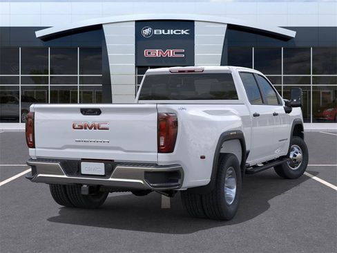 New 2026 GMC Sierra 3500 Pro image 4