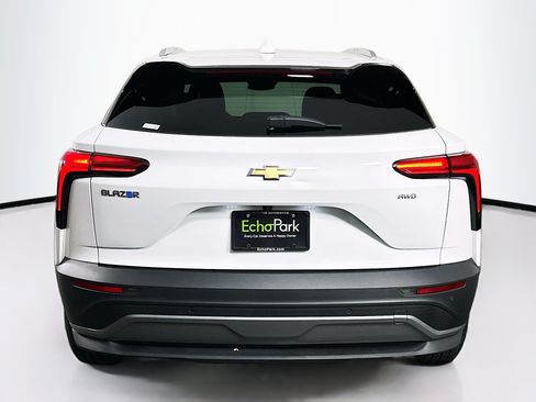 Used 2024 Chevrolet Blazer EV LT AWD/4WD image 7