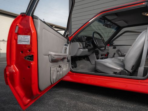 Used 1993 Ford Mustang Cobra RWD image 23
