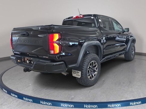 Used 2024 Chevrolet Colorado ZR2 w/ Technology Package image 7