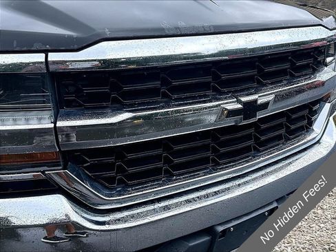 Used 2018 Chevrolet Silverado 1500 LT RWD image 20