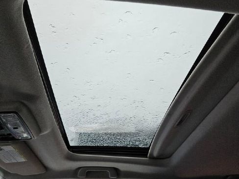 Used 2015 Toyota 4Runner Limited image 24