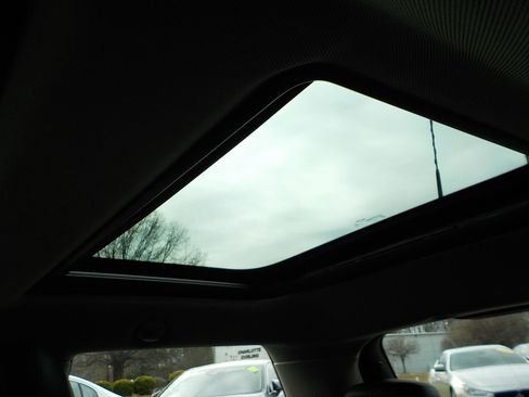 Used 2015 MINI Cooper S image 24