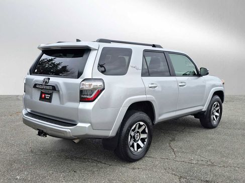Certified 2023 Toyota 4Runner TRD Off-Road Premium AWD/4WD image 3