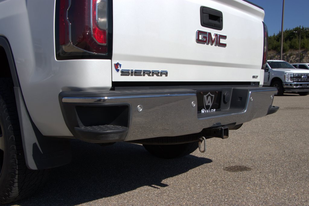 Used 2018 GMC Sierra 1500 SLT w/ Max Trailering Package AWD/4WD image 34