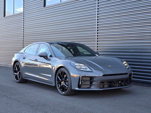 New 2026 Porsche Panamera image 9