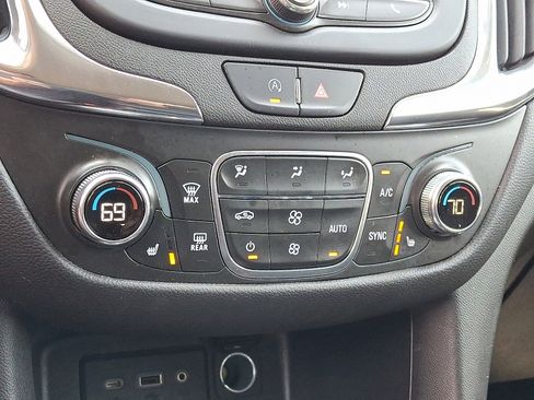 Certified 2023 Chevrolet Equinox LT image 15