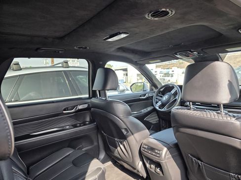 Certified 2024 Hyundai Palisade Calligraphy image 17