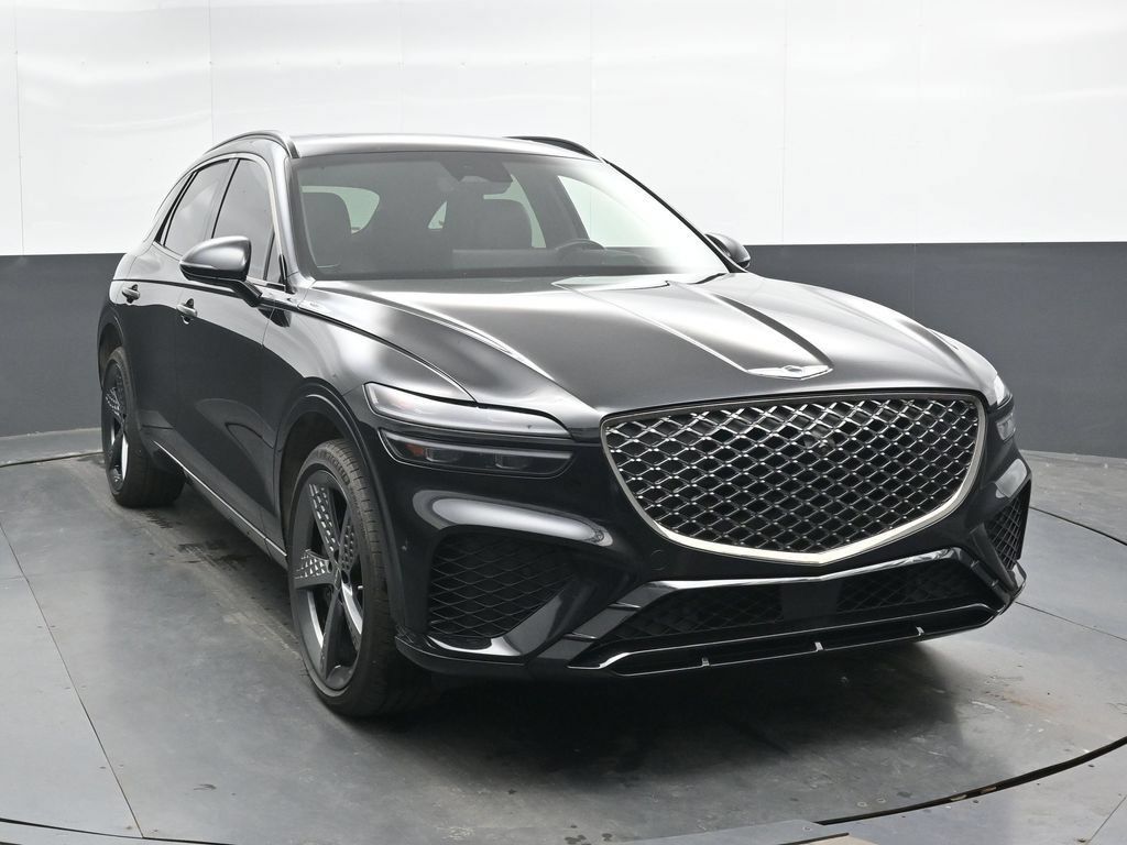 Used 2023 Genesis GV70 3.5T Sport w/ Sport Prestige Package AWD/4WD image 5